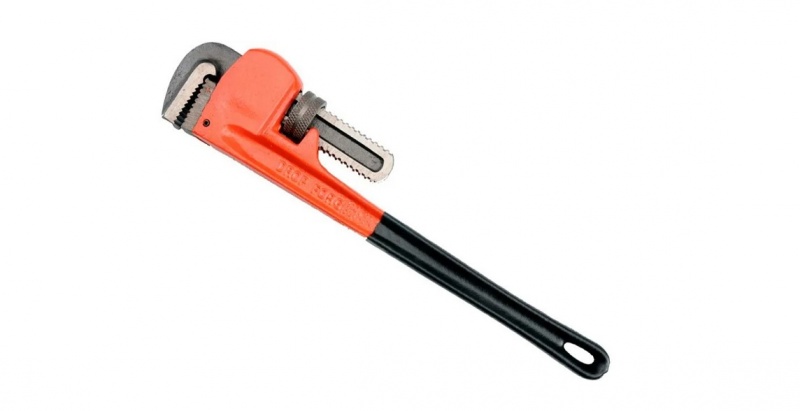 Газовый ключ с резиновой ручкой  24“