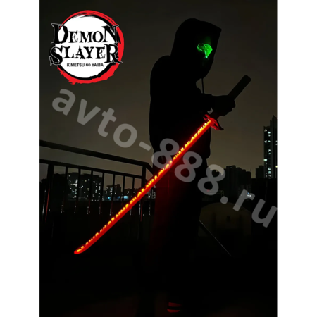 Катана Ёриичи Цугикуни, Клинок рассекающий демонов-ZhangShen jiguo刀 金色手柄 黑刀壳 黑红剑身