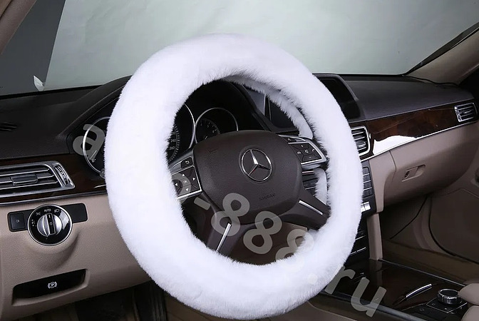 Оплётка на руль искусственная лохматая "Кролик Рекс" (белый)