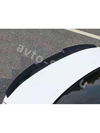Спойлер (резина) универсальный чёрный DPX-01