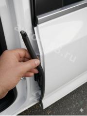 Уплотнитель междверных зазоров (средней стойки) автомобиля (Z-образный), 80 см, комплект 2 шт. / Резиновый уплотнитель кузова самозажимной с металлическим кордом фото 1